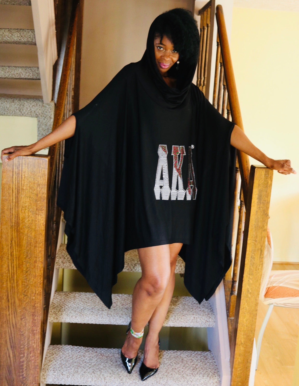 Versatile Poncho – Virtuous Woman Total and Complete
